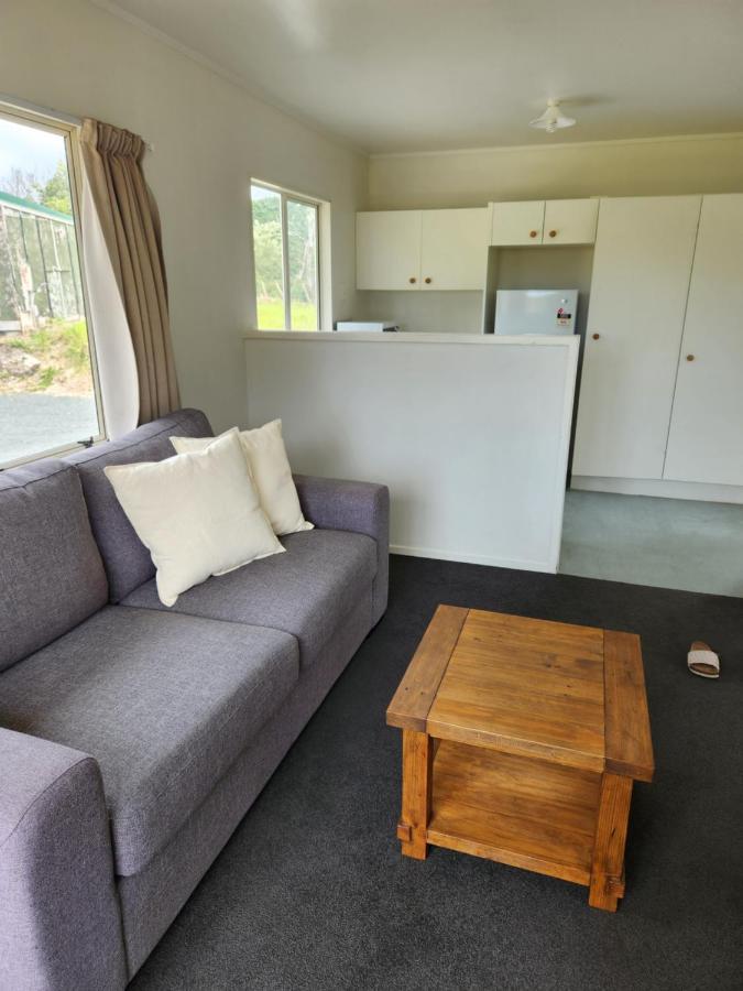 Вилла Whalers Retreat Pukenui Экстерьер фото